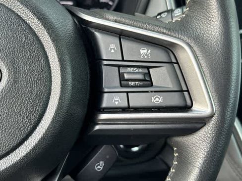 Used 2025 Subaru Outback Limited w/ Popular Package #2 AWD/4WD image 23