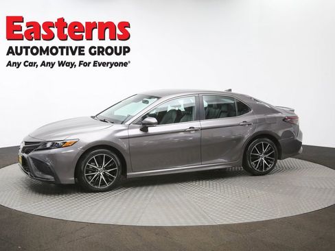 Used 2023 Toyota Camry SE FWD image 57