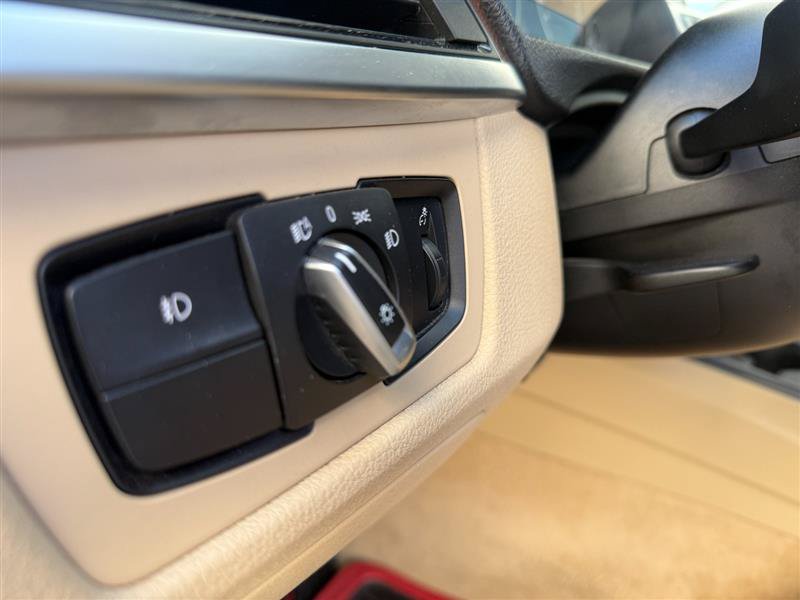 Used 2013 BMW 335i Sedan RWD image 25