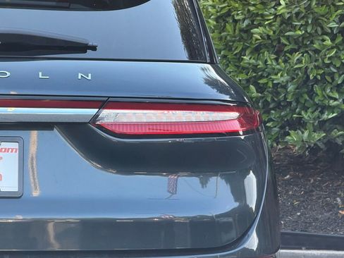 Used 2022 Lincoln Corsair Reserve w/ Equipment Group 201A AWD/4WD image 16