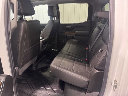 Used 2019 Chevrolet Silverado 1500 RST image 21