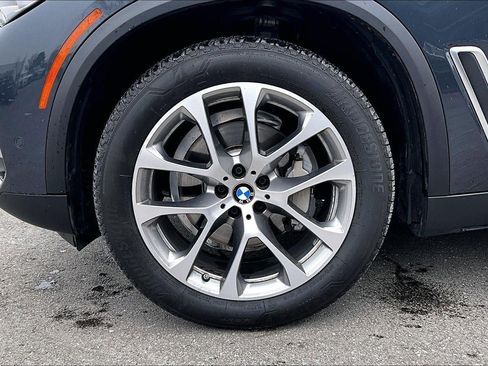 Used 2022 BMW X5 xDrive40i w/ Premium Package image 9