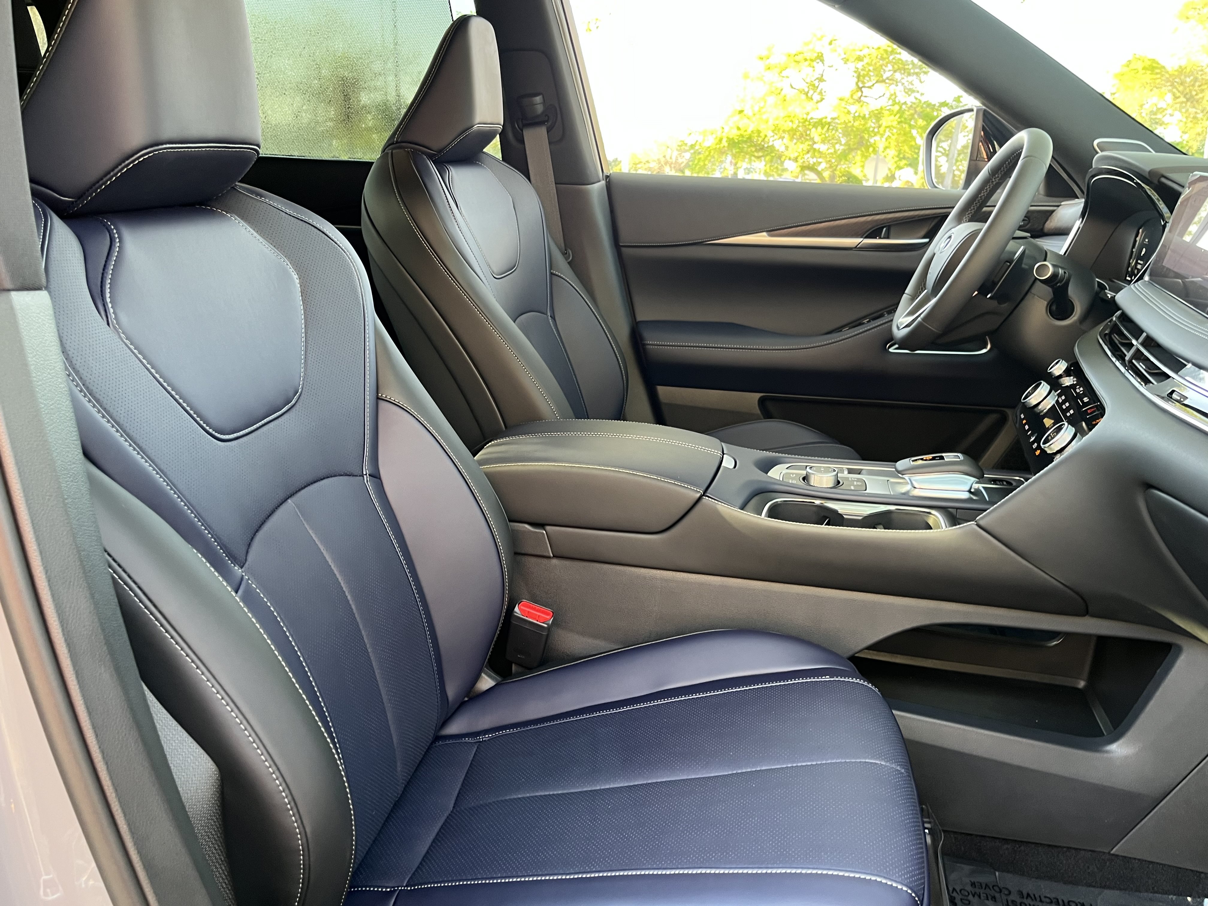 Used 2026 INFINITI QX60 Sport w/ Dark Cargo Package AWD/4WD image 22