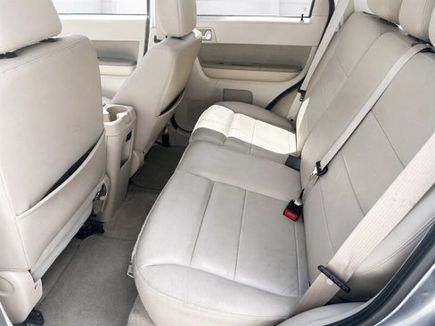 Used 2011 Ford Escape Limited w/ 302A Rapid Spec Order Code FWD image 11