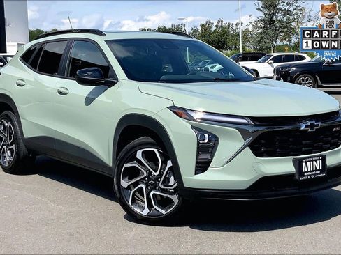 Used 2024 Chevrolet Trax RS w/ Sunroof Package image 30