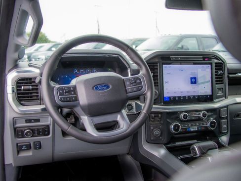 Certified 2025 Ford F150 Lariat w/ Equipment Group 501A Mid AWD/4WD image 6