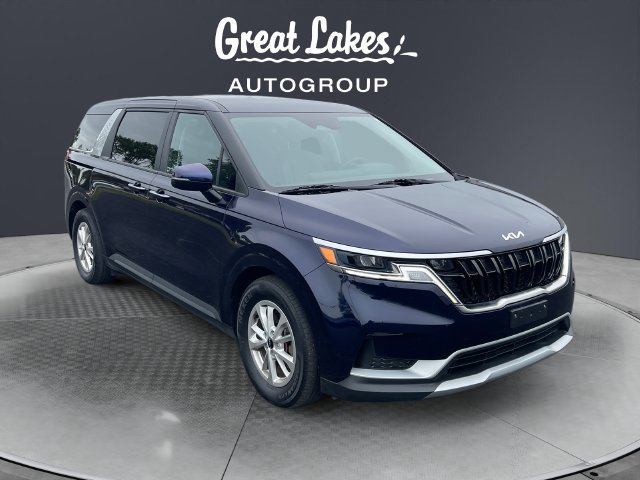 Used 2023 Kia Carnival LX FWD image 7