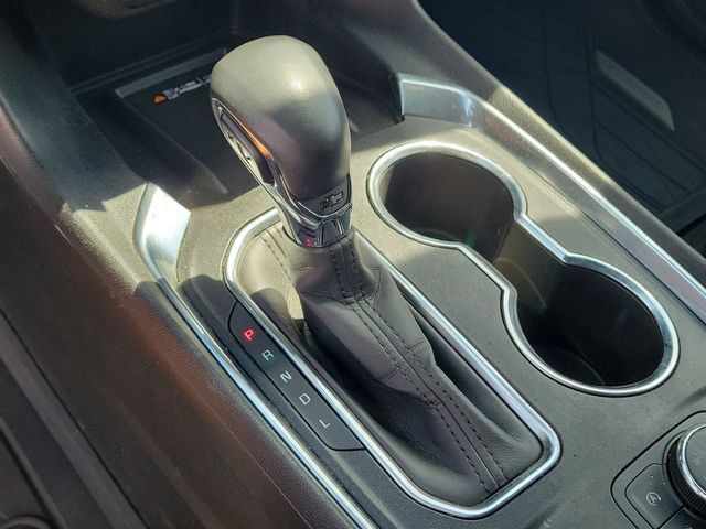 Certified 2023 Chevrolet Traverse LT FWD image 37