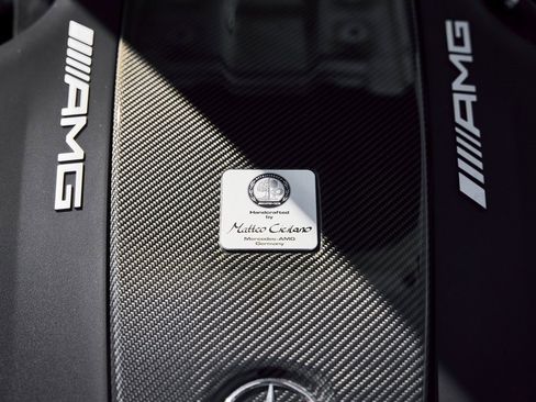 Used 2018 Mercedes-Benz AMG GT R image 24