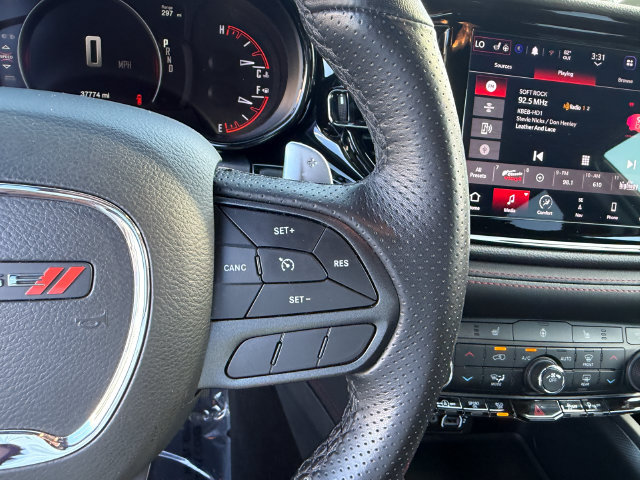 Used 2025 Dodge Durango GT RWD image 17