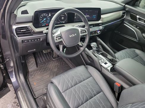 Used 2025 Kia Telluride SX X-Line AWD/4WD image 24