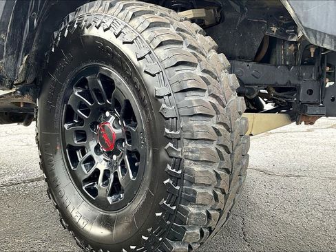 Used 2018 Toyota Tacoma TRD Pro image 7