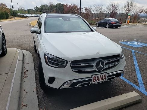 Certified 2022 Mercedes-Benz GLC 300 image 1