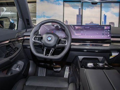 New 2026 BMW 540i xDrive 540i xDrive w/ M Sport Package image 16