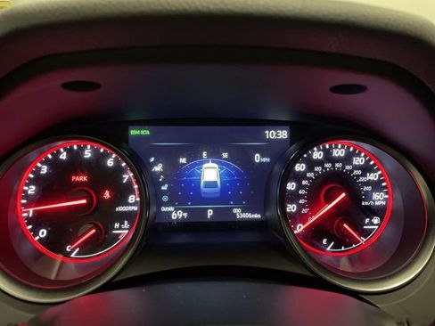 Used 2024 Toyota Camry XSE w/ Navigation Package image 15