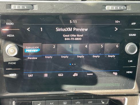 Used 2019 Volkswagen Golf SE w/ Driver Assistance Package image 14