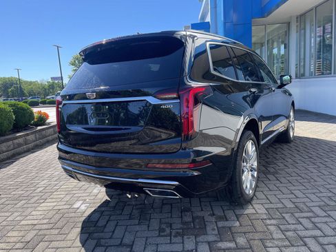 Used 2024 Cadillac XT6 Premium Luxury w/ LPO, Floor Liner Package AWD/4WD image 5