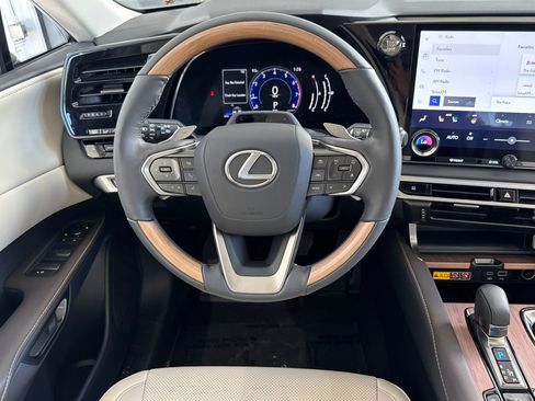Certified 2024 Lexus RX 350 Premium w/ Convenience Package AWD/4WD image 18