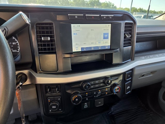 Used 2024 Ford F250 XL w/ FX4 Off-Road Package AWD/4WD image 21