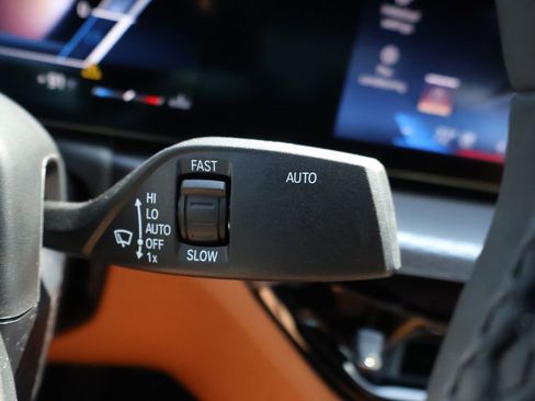 New 2025 BMW 330i xDrive Sedan w/ Premium Package image 43