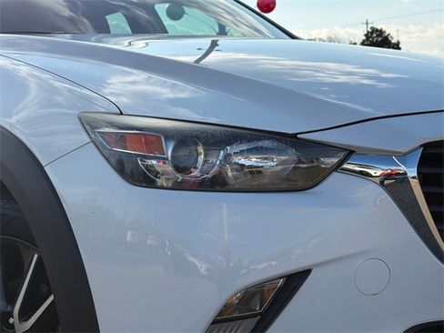 Used 2017 MAZDA CX-3 Touring w/ Premium Package image 3