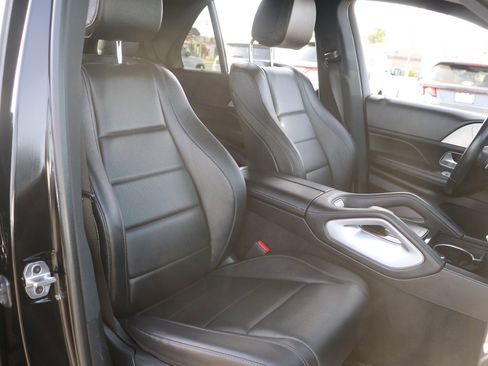 Used 2024 Mercedes-Benz GLE 350 4MATIC image 37