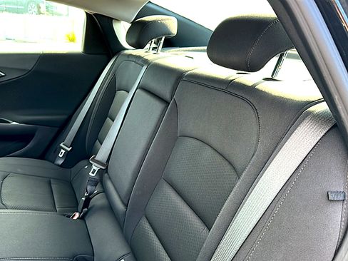 Used 2024 Chevrolet Malibu LT image 19