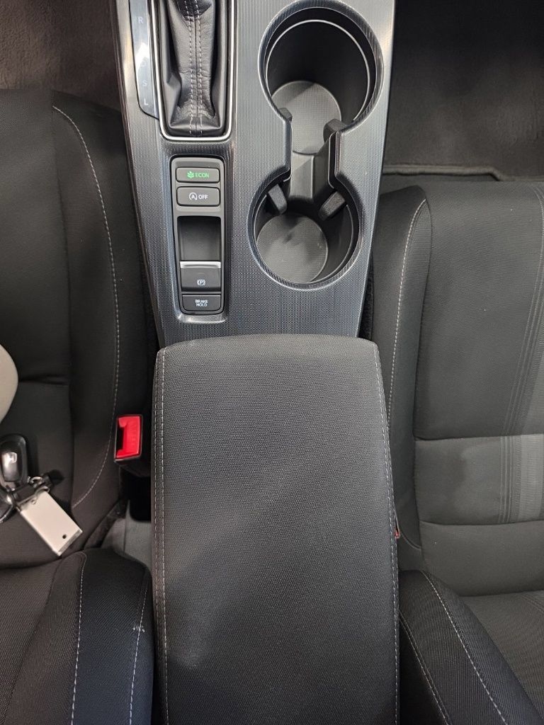 Used 2023 Honda Civic LX image 27