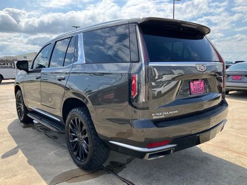 Used 2021 Cadillac Escalade Premium Luxury AWD/4WD image 5
