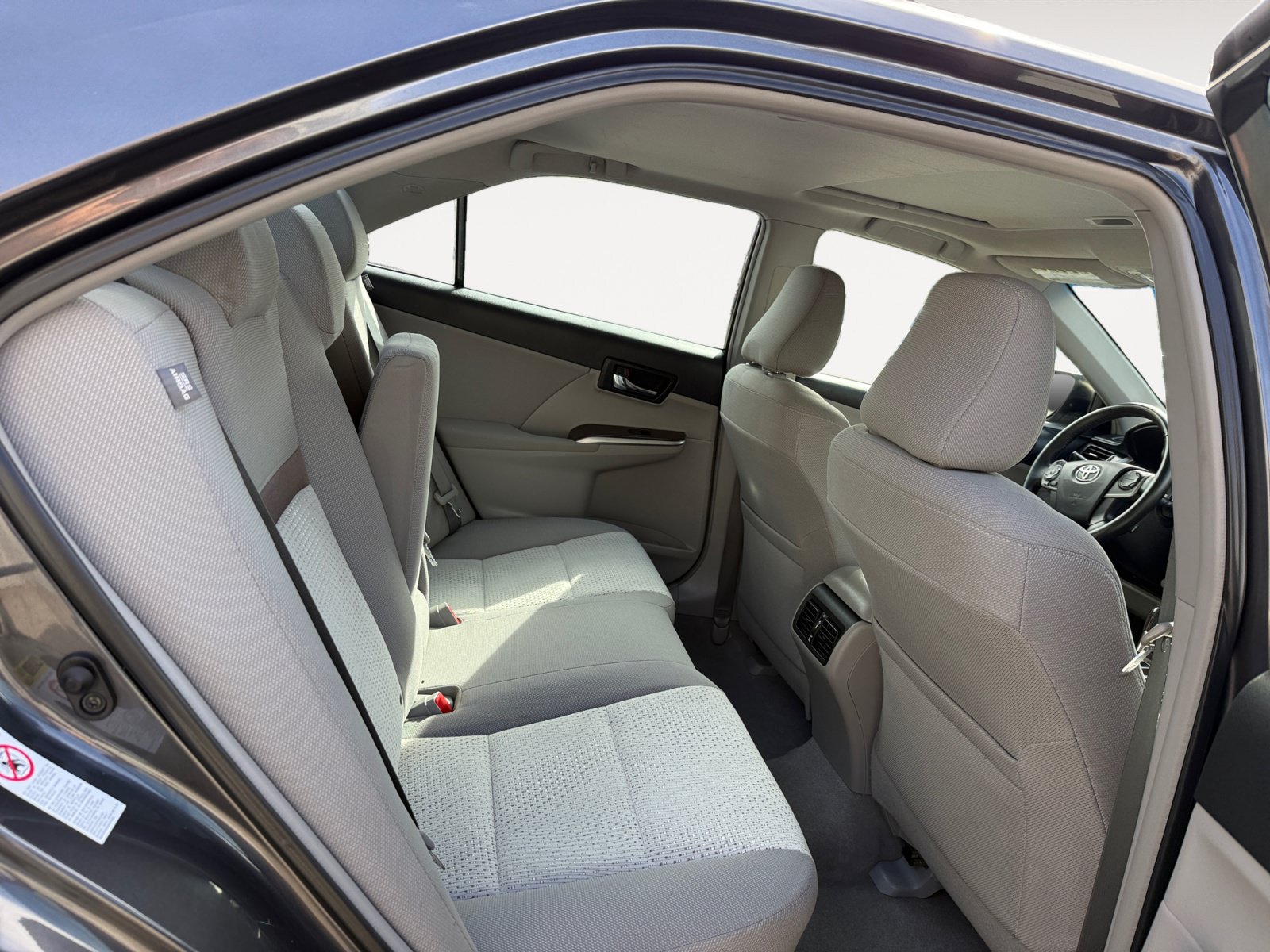 Used 2012 Toyota Camry XLE w/ Convenience Pkg FWD image 18