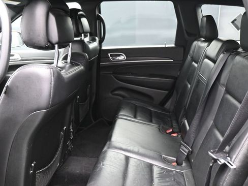 Used 2018 Jeep Grand Cherokee Limited AWD/4WD image 23