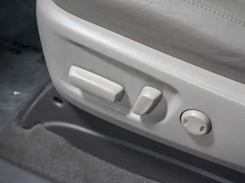 Certified 2019 Toyota Sienna XLE image 22