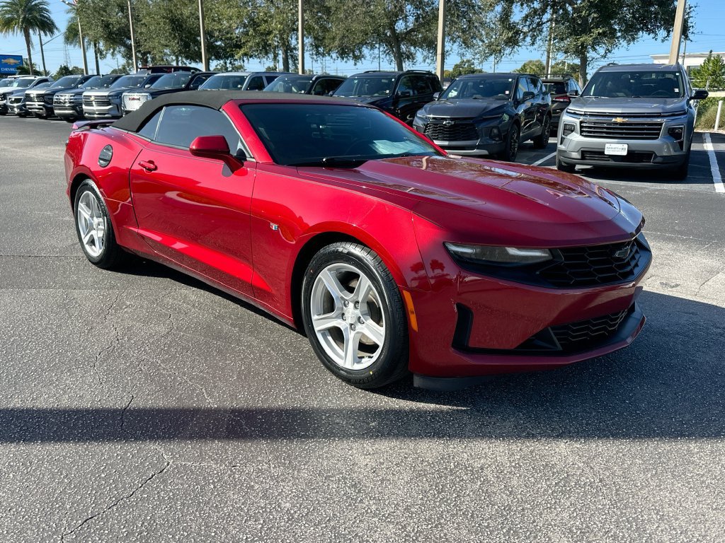 Used 2023 Chevrolet Camaro LT w/ Technology Package RWD image 3