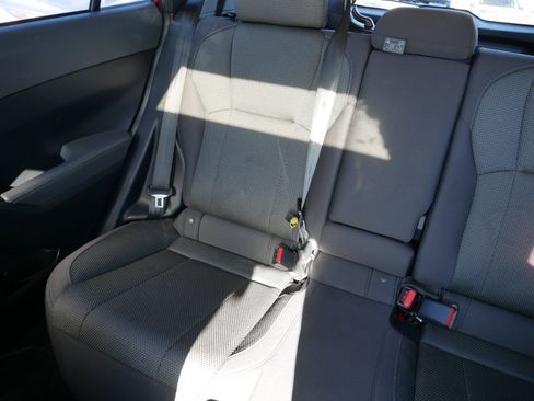 Used 2024 Subaru Crosstrek 2.0i Premium image 12