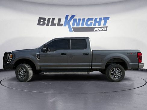 Used 2022 Ford F250 XLT image 2