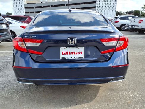 Used 2018 Honda Accord EX image 24