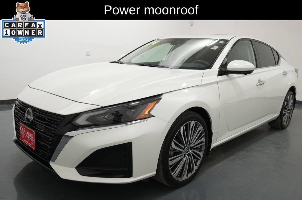 Used 2024 Nissan Altima 2.5 SL AWD/4WD image 3