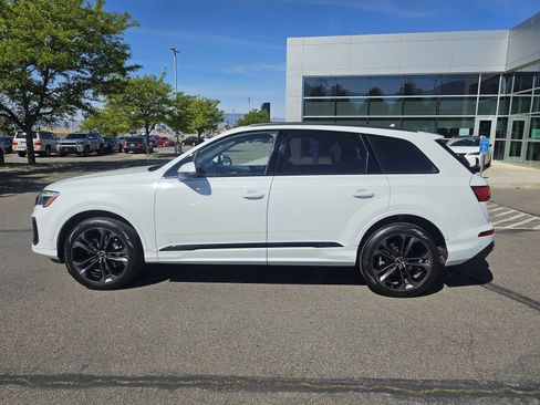Used 2025 Audi Q7 3.0T Premium Plus AWD/4WD image 9