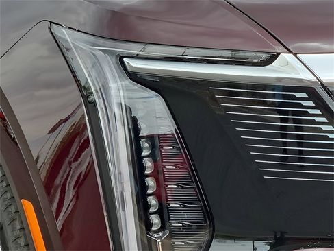 New 2026 Cadillac Escalade IQ Luxury 1 w/ LPO, Floor Liner Package image 8