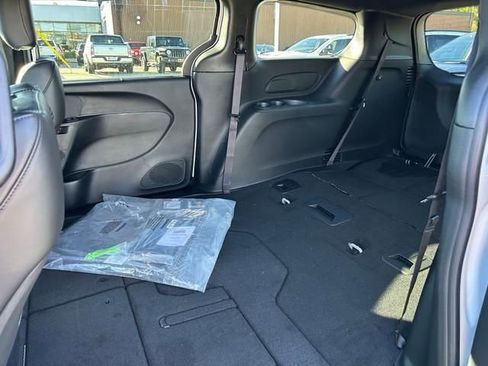 New 2026 Chrysler Voyager LX image 14