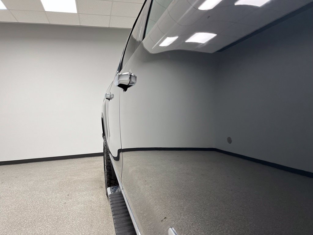 Used 2018 GMC Sierra 1500 SLT AWD/4WD image 12