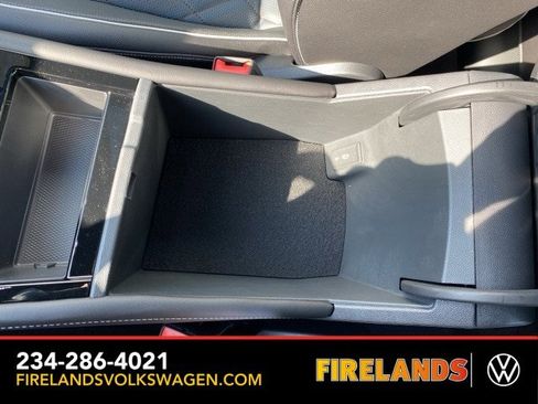 New 2026 Volkswagen Atlas Cross Sport SEL Premium R-Line image 46