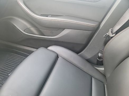 Certified 2021 Cadillac CT5 Sport RWD image 11
