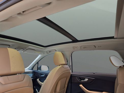 New 2026 Audi Q7 3.0T Premium Plus AWD/4WD image 13