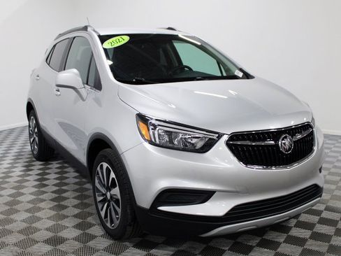 Used 2021 Buick Encore Preferred image 8