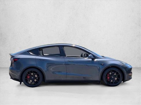 Used 2020 Tesla Model Y Performance AWD/4WD image 4