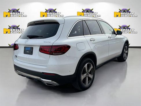 Used 2022 Mercedes-Benz GLC 300 4MATIC image 5