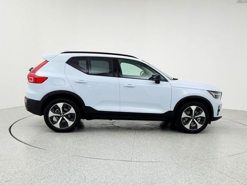 New 2026 Volvo XC40 B5 Plus w/ Protection Package Premier image 4