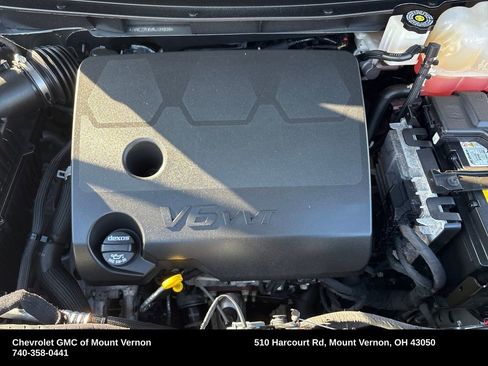 Used 2024 Chevrolet Traverse RS w/ LPO, Floor Liner Package AWD/4WD image 39