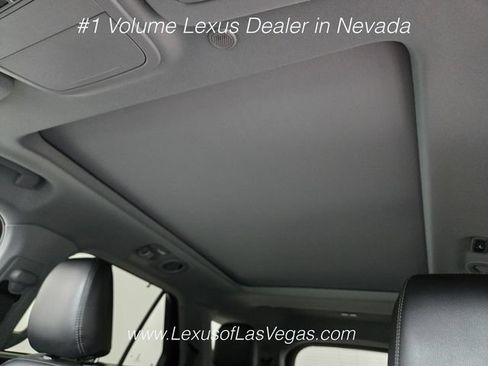 Used 2024 Ford Explorer Limited w/ Limited Technology Package AWD/4WD image 14